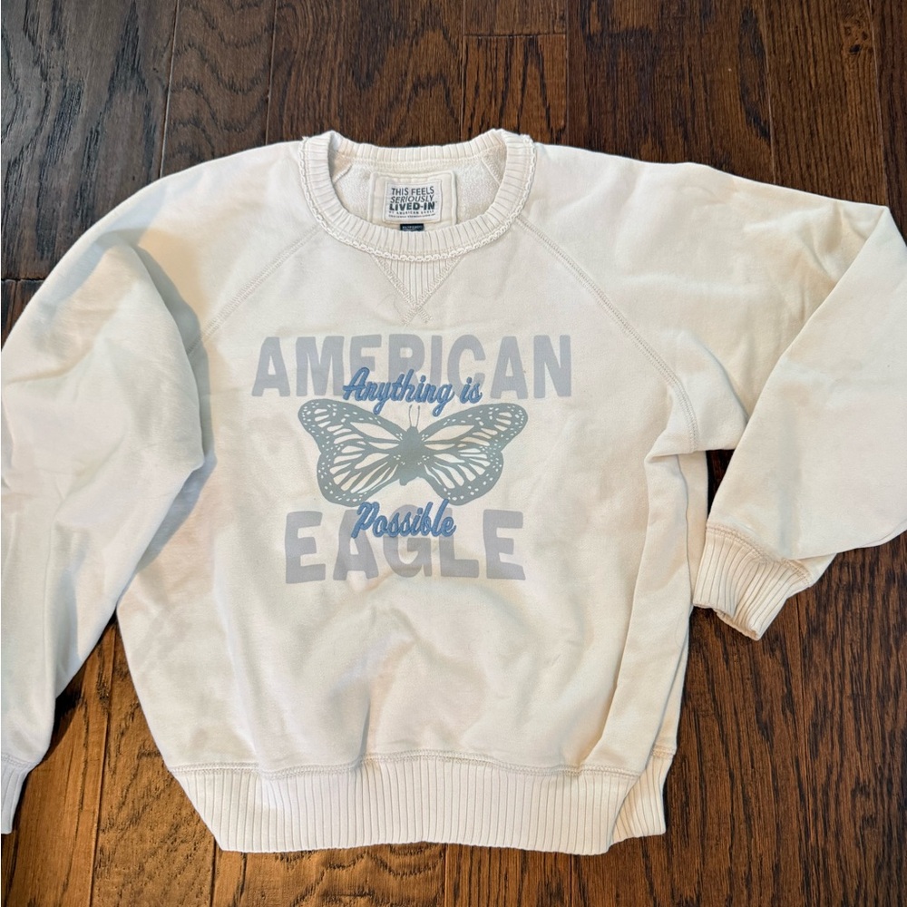 American Eagle  women’s XS Cream with blue accents feels lived in crew neck. - Picture 2 of 7